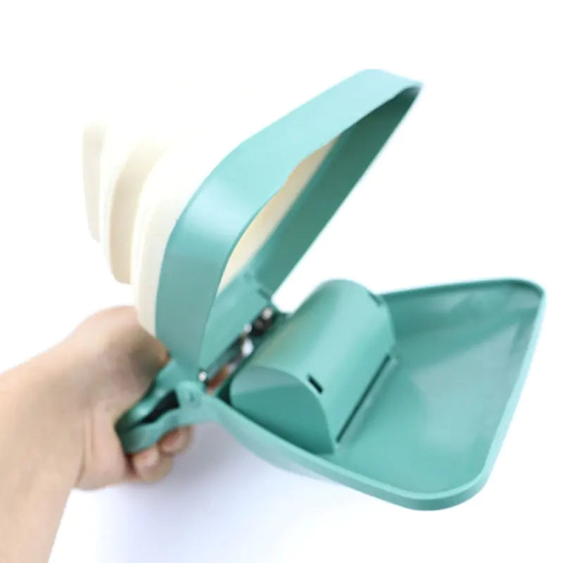 Furry's Foldable Pooper Scooper